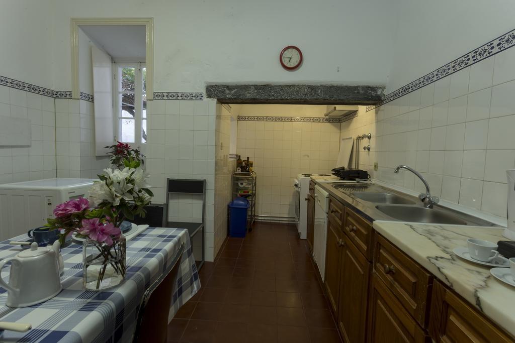 Family House Garden Villa Понта Делгада Стая снимка
