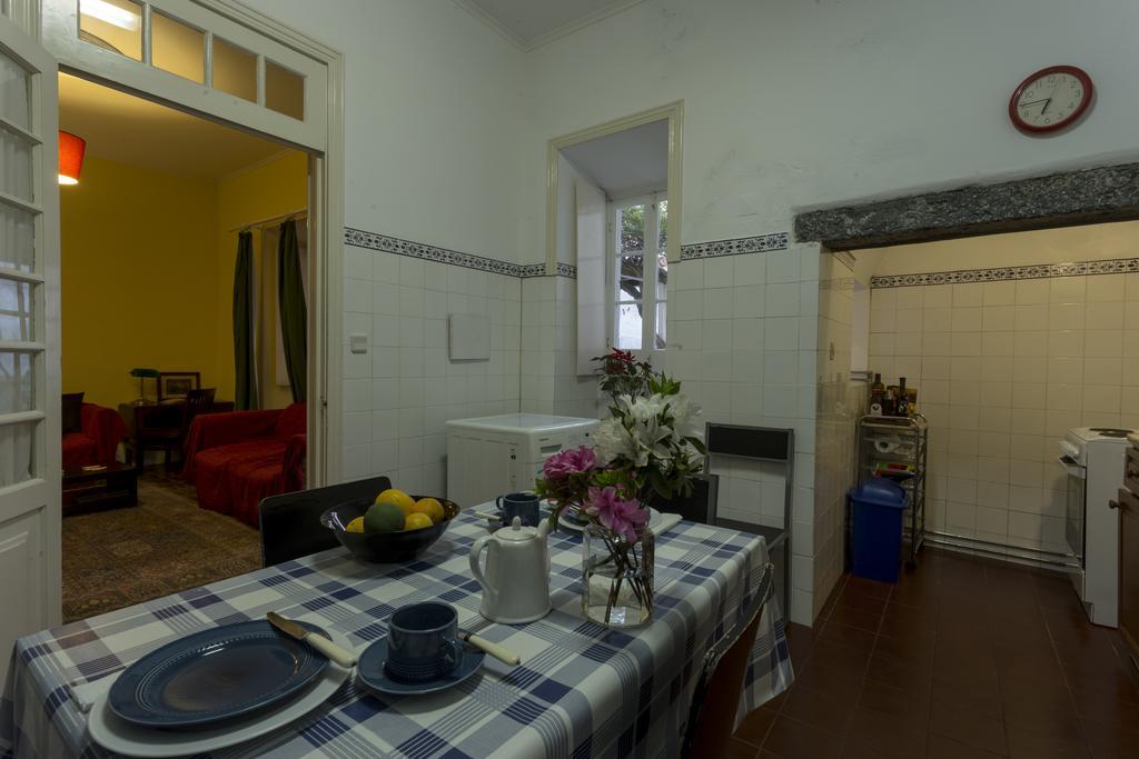 Family House Garden Villa Понта Делгада Стая снимка