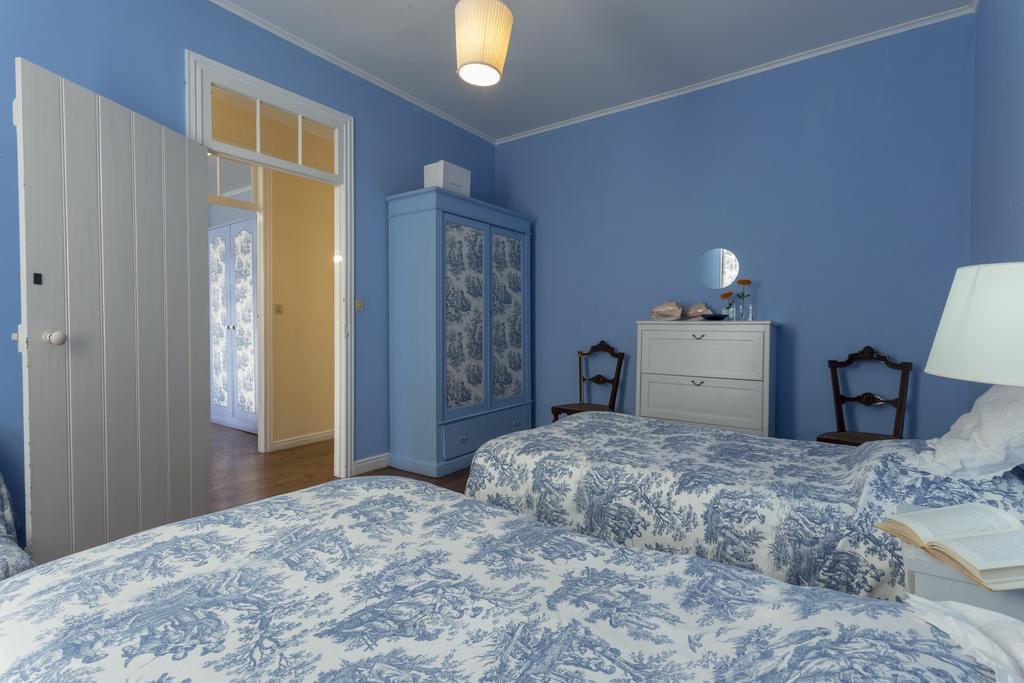 Family House Garden Villa Понта Делгада Стая снимка